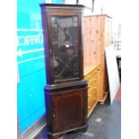 Glazed Corner Cabinet with Key