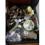 Quantity of Collectables - Vintage Tins, Snuff Boxes etc