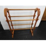 Light Wood Towel Rail