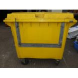 660L Industrial Waste Bin