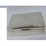 London Silver Card Box Engraved Lok Kawi 1917 - Total Weight 770 grams