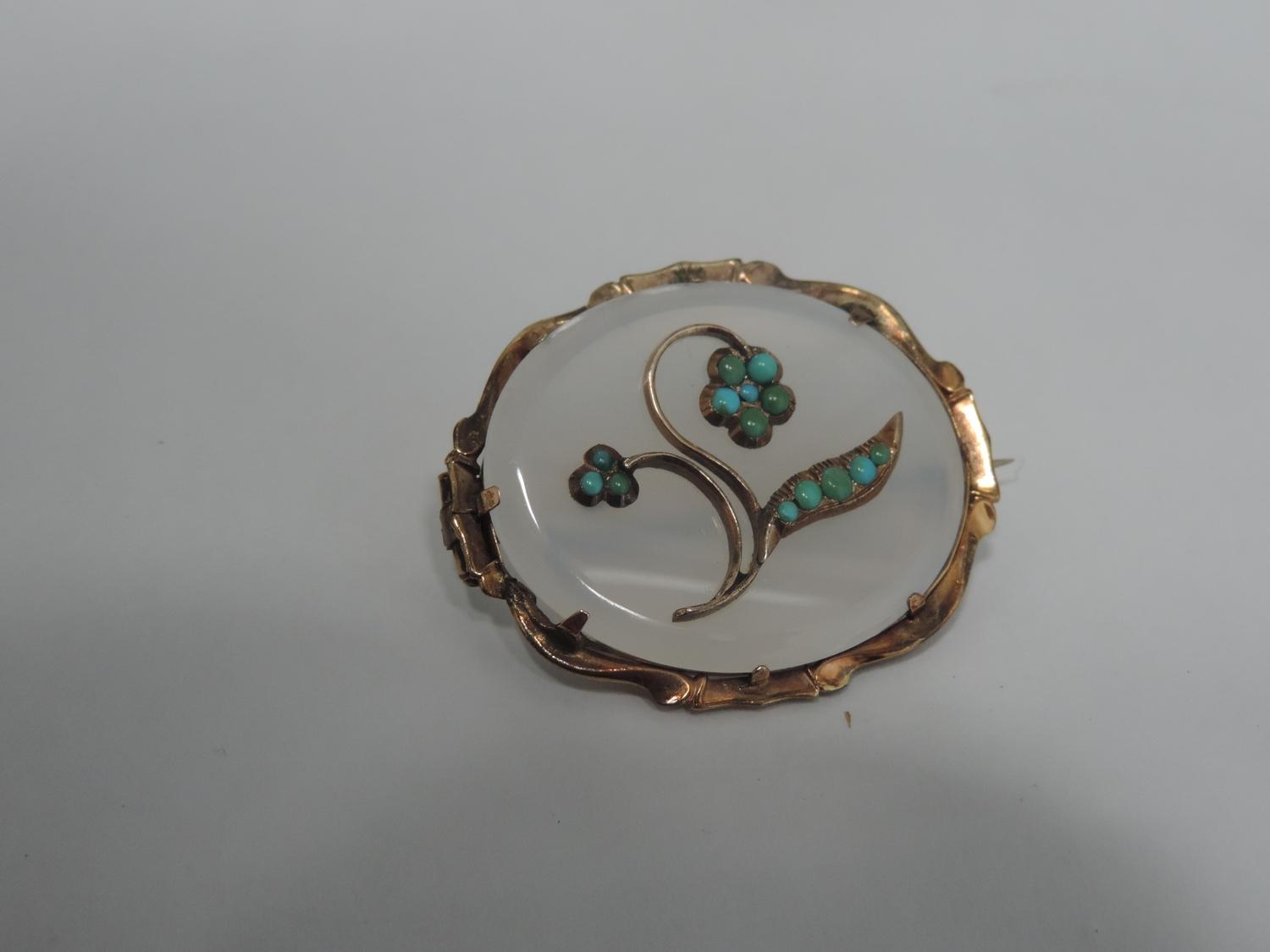 Unmarked Gold Chalcedony Brooch Set with Turquoise in Floral Design - Image 3 of 3