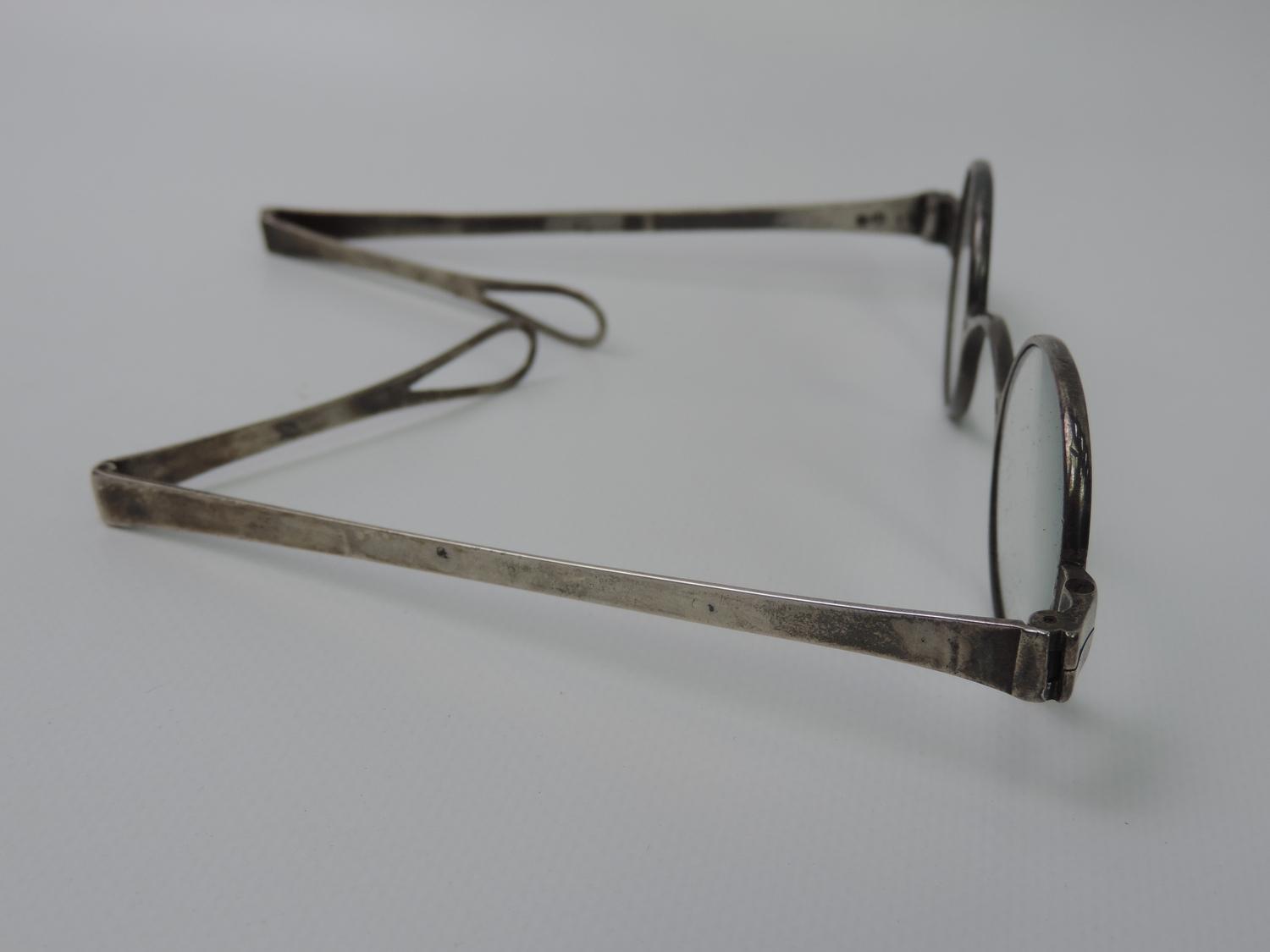 Rare Cased Pair of Georgian Sterling Silver Wig Spectacles - Fully Hallmarked - Image 2 of 8