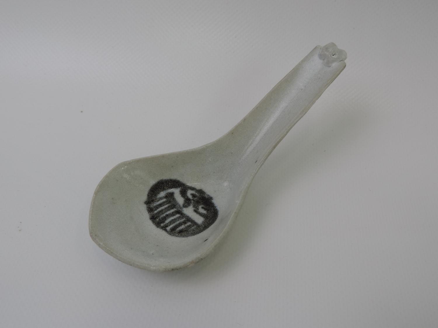 Desaru Shipwreck 'Happy Face' Spoon with Certificate of Authenticity - Nanhai Marine Archaeology - Image 2 of 6