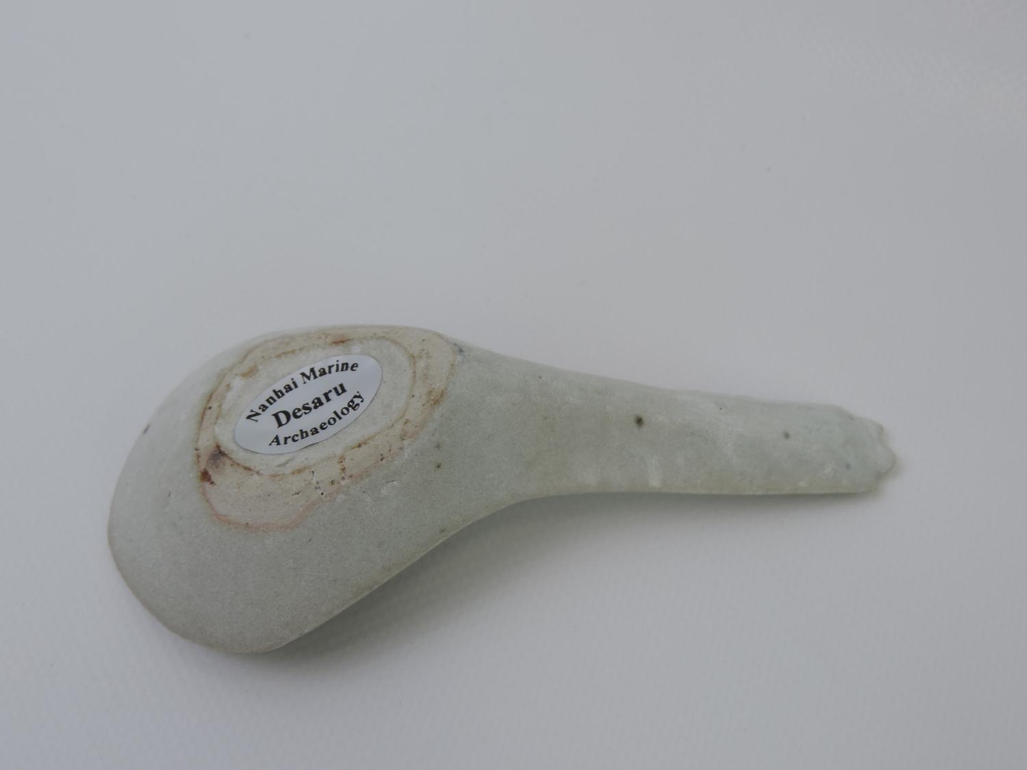 Desaru Shipwreck 'Happy Face' Spoon with Certificate of Authenticity - Nanhai Marine Archaeology - Image 4 of 6