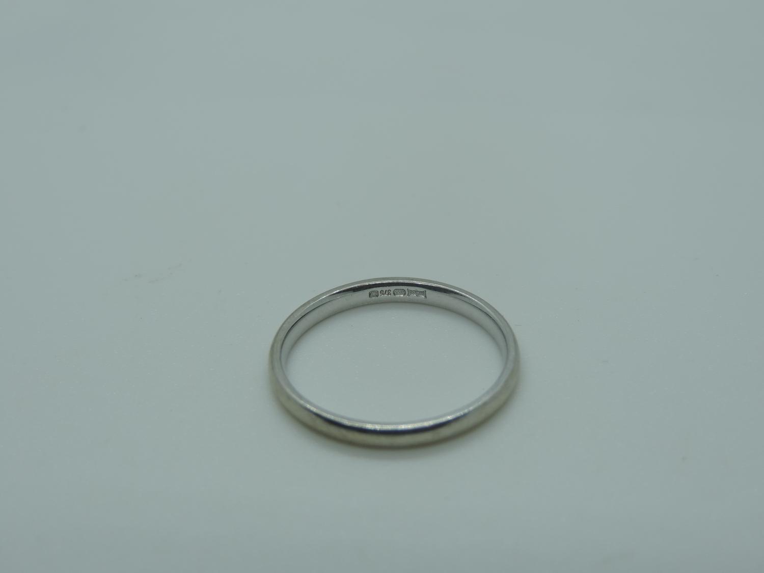 9ct White Gold Band - 1.5 Grams - Image 3 of 3