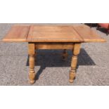 Draw Leaf Table