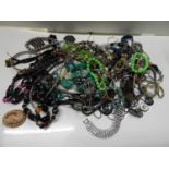 Quantity of Costume Jewellery