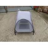 Zoofari Dog Bed with Canopy