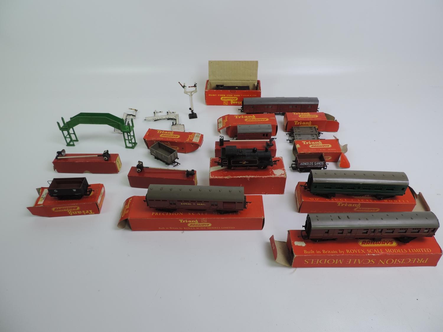 Quantity of Triang Railway Model Items