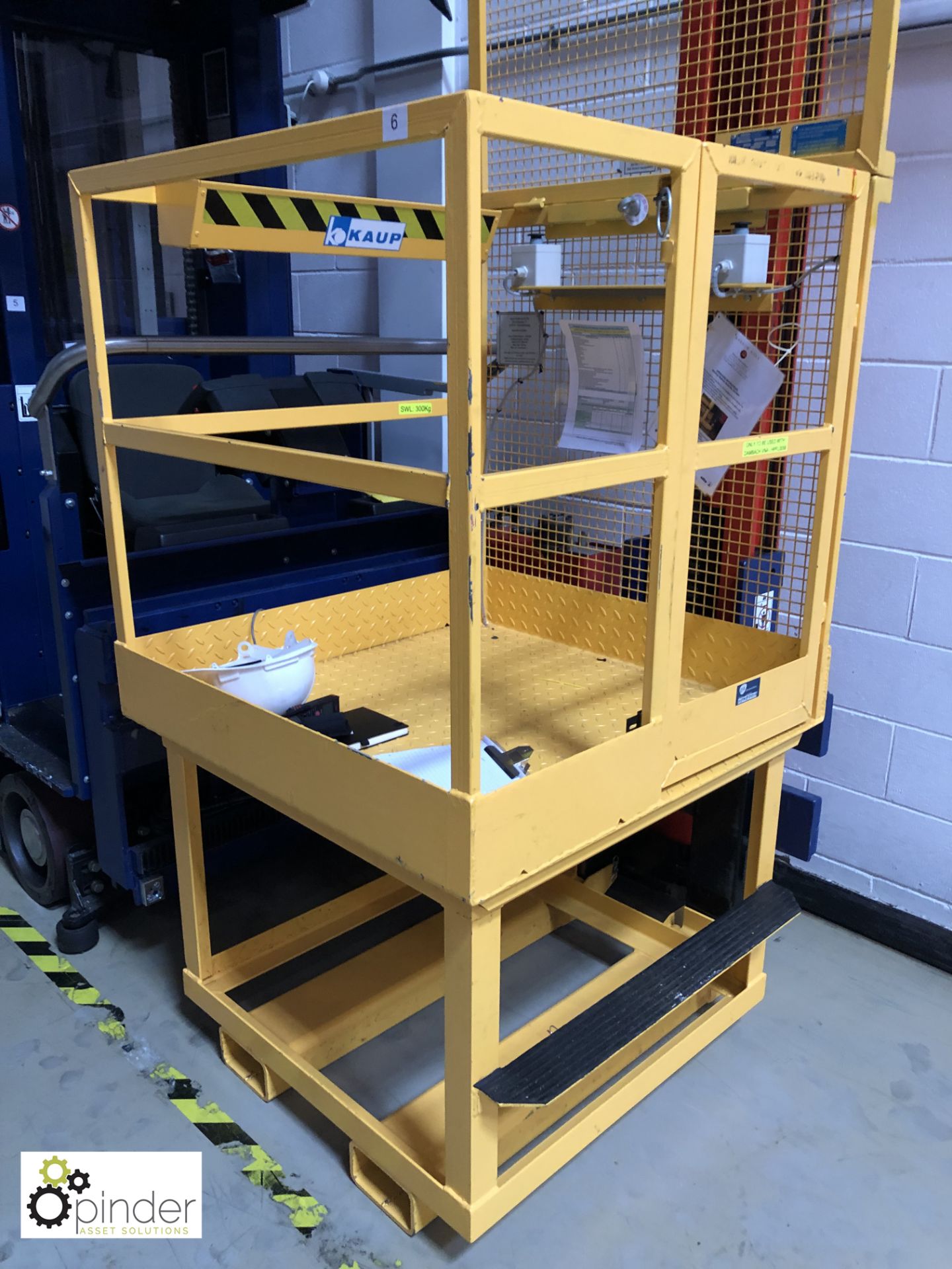 Kaup T197 Forklift Truck Man Cage Attachment, 300kg capacity (please note there is a lift out charge - Image 2 of 5