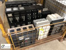 4 Dorman Smith Loadline E moulded case Air Circuit Breakers, 1600A to 2000A and 5 various Air