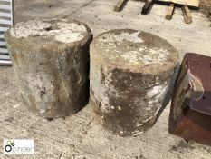 2 Stone Columns, 460mm x 440mm diameter