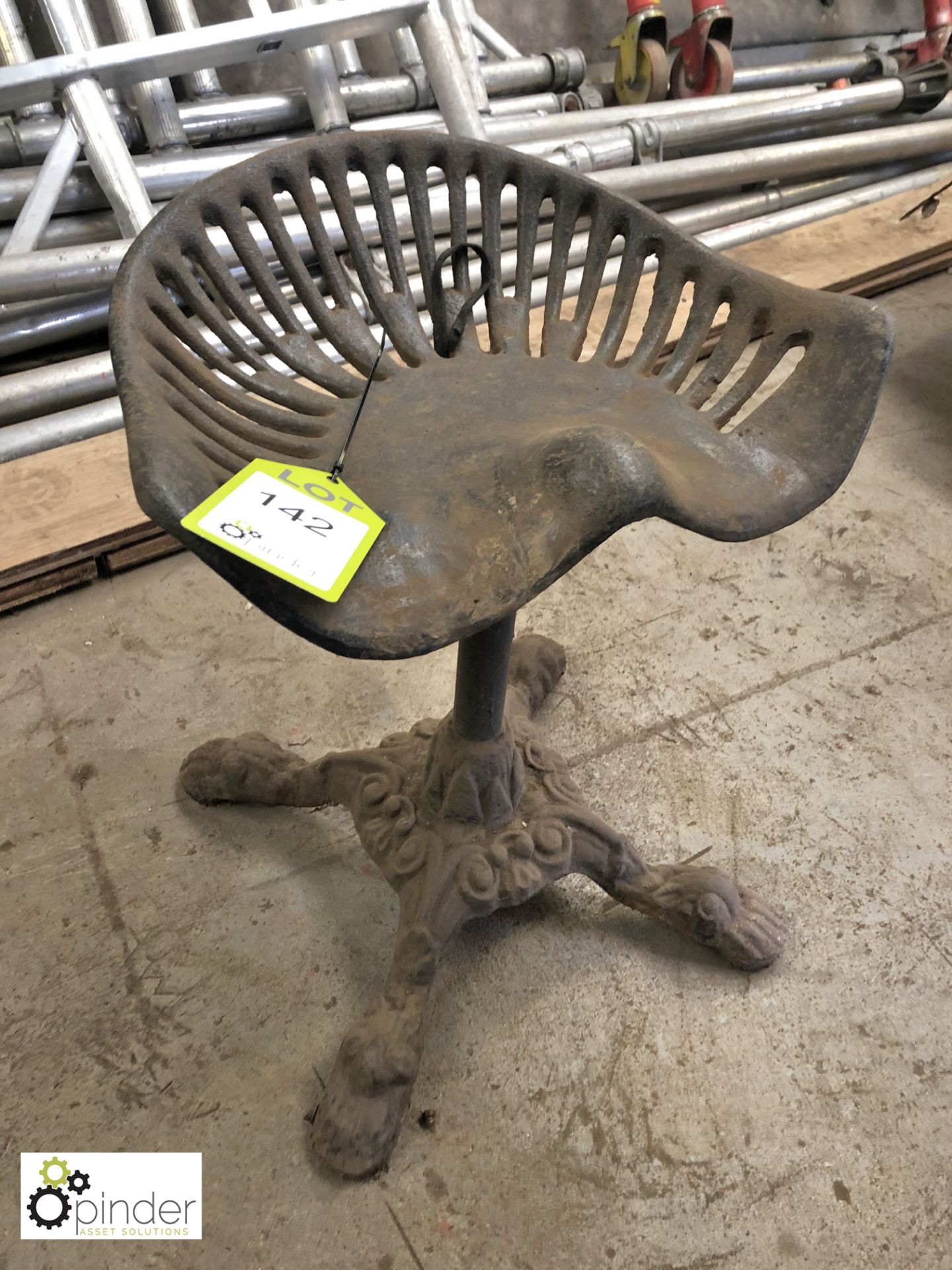 Cast iron Seat