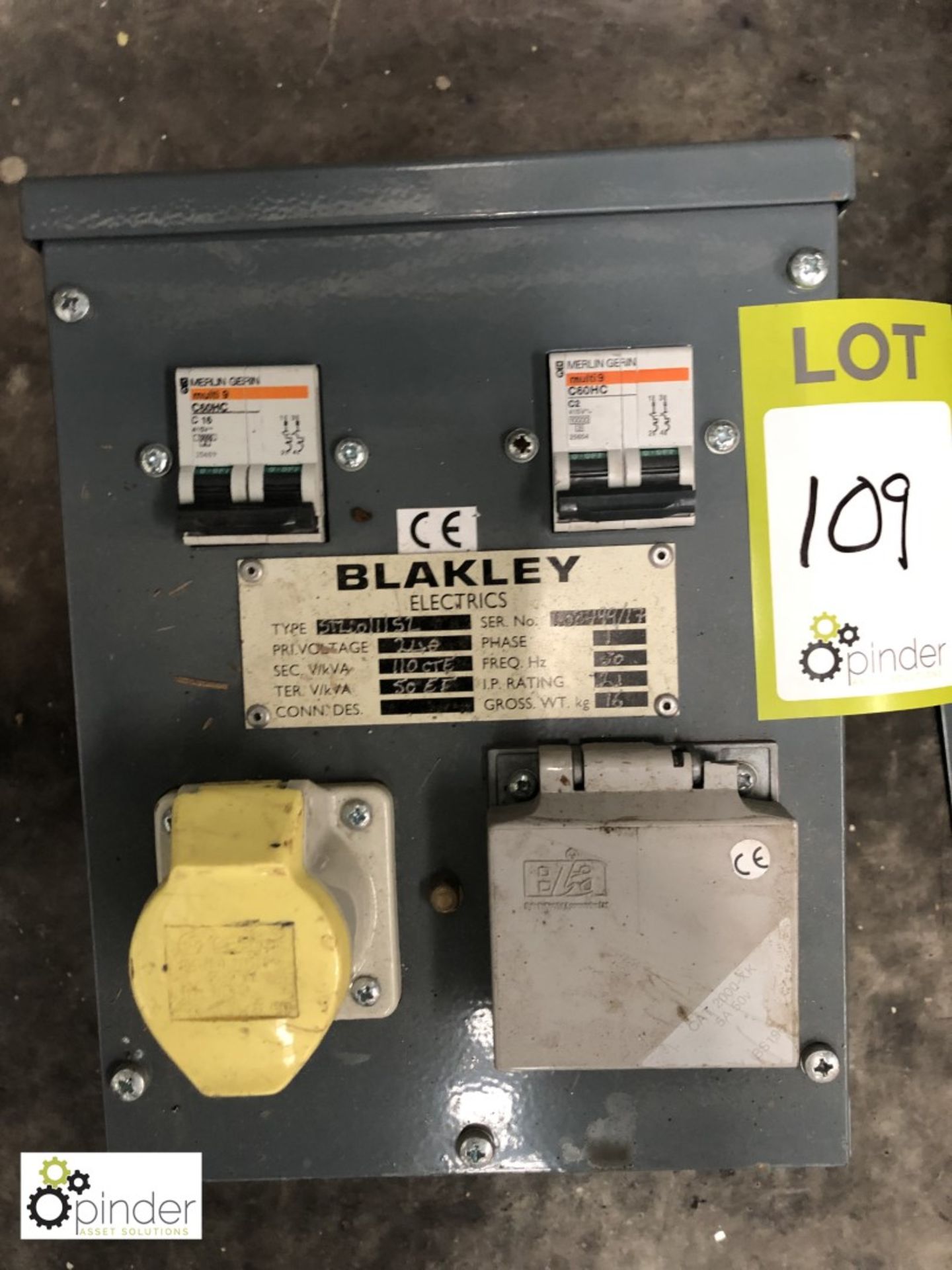 Blakley 110volt Transformer, 2-outlet (please note there is a lift out charge of £5 plus VAT on this