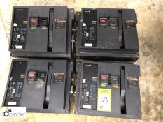 4 Merlin Gerin Masterpact M08H1 Circuit Breakers, 800amp (please note there is a lift out charge