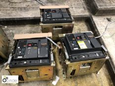 4 Merlin Gerin Masterpact M08H1 Circuit Breakers, 800amp, with housing (please note there is a