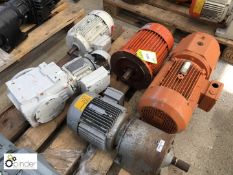 3 various Geared Motors and 2 Electric Motors (please note there is a £5 plus VAT lift out charge on