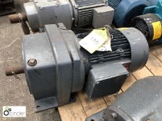 Brook Crompton Geared Motor, 4kw (please note there is a £5 plus VAT lift out charge on this lot)