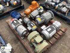 6 various Geared Motors and 2 Electric Motors, to pallet (please note there is a £5 plus VAT lift