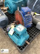 2 various Electric Motors (please note there is a £5 plus VAT lift out charge on this lot)