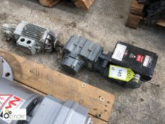 Powered Gearbox with Bauer inverter and powered gearbox (please note there is a £5 plus VAT lift out