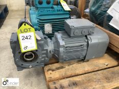 SEW Eurodrive Geared Motor, 1.1kw (please note there is a £5 plus VAT lift out charge on this lot)