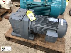 SEW Eurodrive Geared Motor, 5.5kw (please note there is a £5 plus VAT lift out charge on this lot)