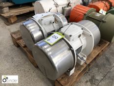 2 Buhler Vibratory Motors, comprising 0.44kw and 0.43kw (please note there is a £5 plus VAT lift out