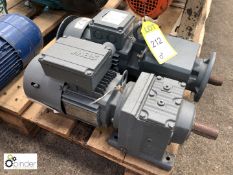 2 various Geared Motors, comprising 0.75kw and 0.55kw (please note there is a £5 plus VAT lift out