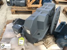 Bauer BF70-45W Motorised Gearbox, 2.2kw, unused (please note there is a £5 plus VAT lift out
