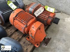 2 various Geared Motors, 0.75kw (please note there is a £5 plus VAT lift out charge on this lot)
