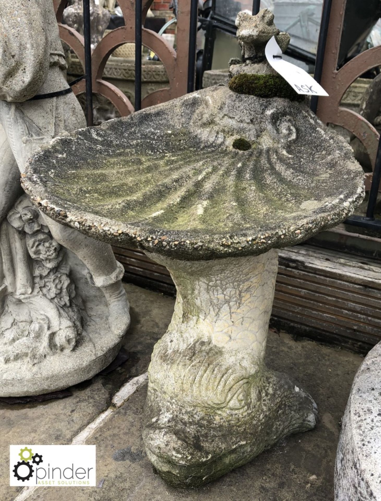 Reconstituted Stone Bird Bath of a fish, shell, fr - Image 2 of 2