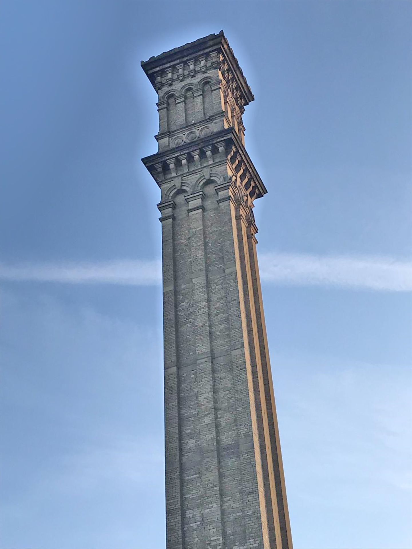 Cast iron Column from Listers Mill, Bradford, total length 4120mm, length of column feature - Image 10 of 10