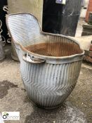 Cast iron Victorian Dolly/Peggy Tub, with built in