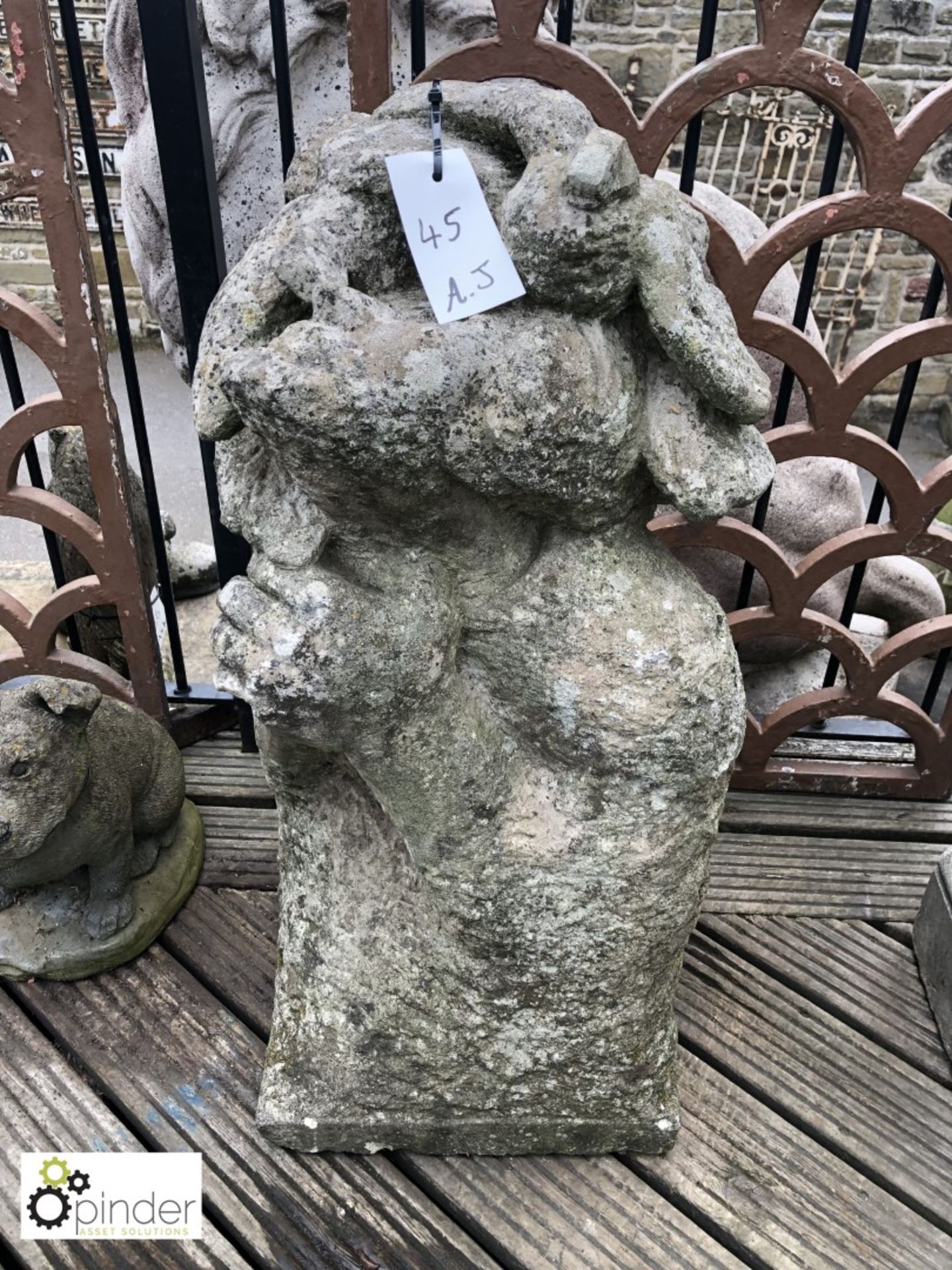 Yorkshire Stone carved Man with doves - Image 2 of 2