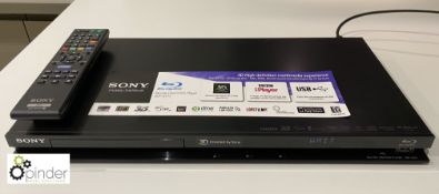 Sony BDP-S470 Blu Ray/3D DVD Player with remote