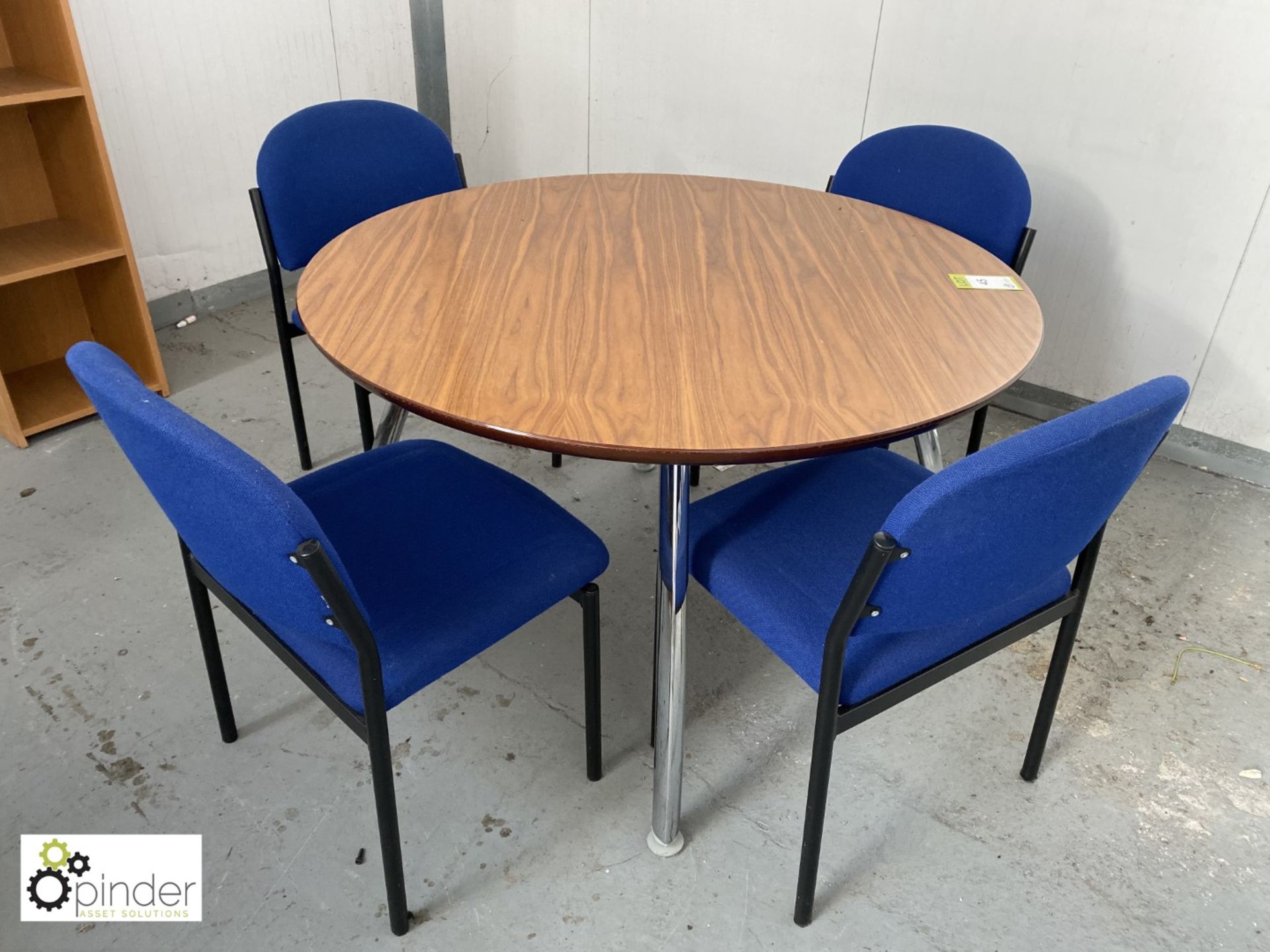 Walnut effect circular Meeting Table, 1200mm diameter, with 4 upholstered meeting chairs, blue - Image 2 of 2