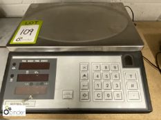 Epelsa Digital Weighscales (this lot is located in Penistone)