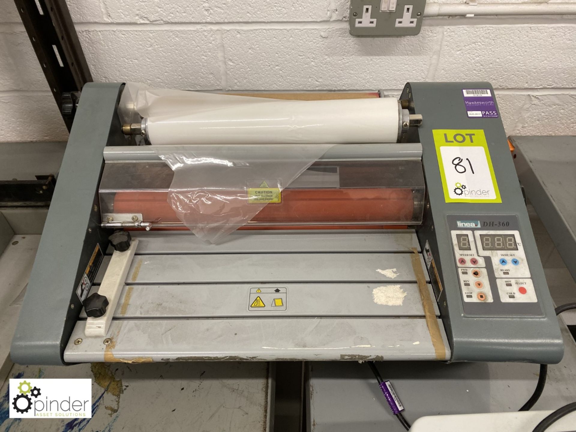 Linea DH-360 table top Laminator, 240volts (this lot is located in Penistone)