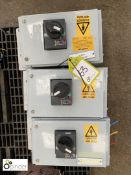 3 Isolation Boxes (please note there is a lift out fee of £10 plus VAT on this lot)