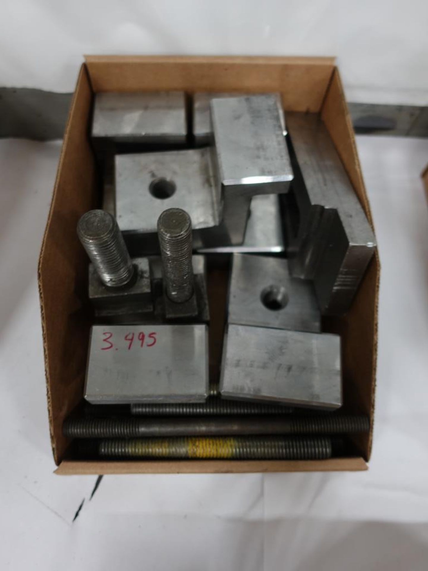 LOT OF ASSORTED CLAMPS AND SPACERS - Image 3 of 4