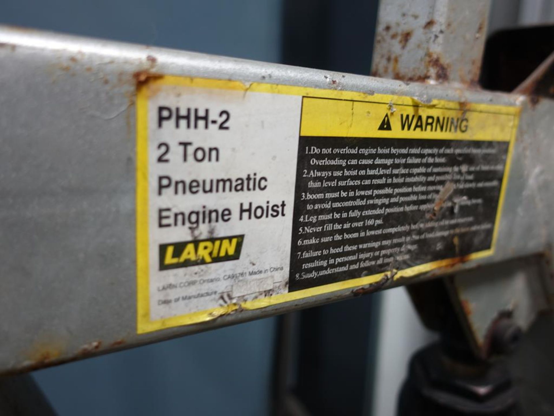 LARIN, PHH-2, 2 TON, PNEUMATIC ENGINE HOIST - Image 2 of 2
