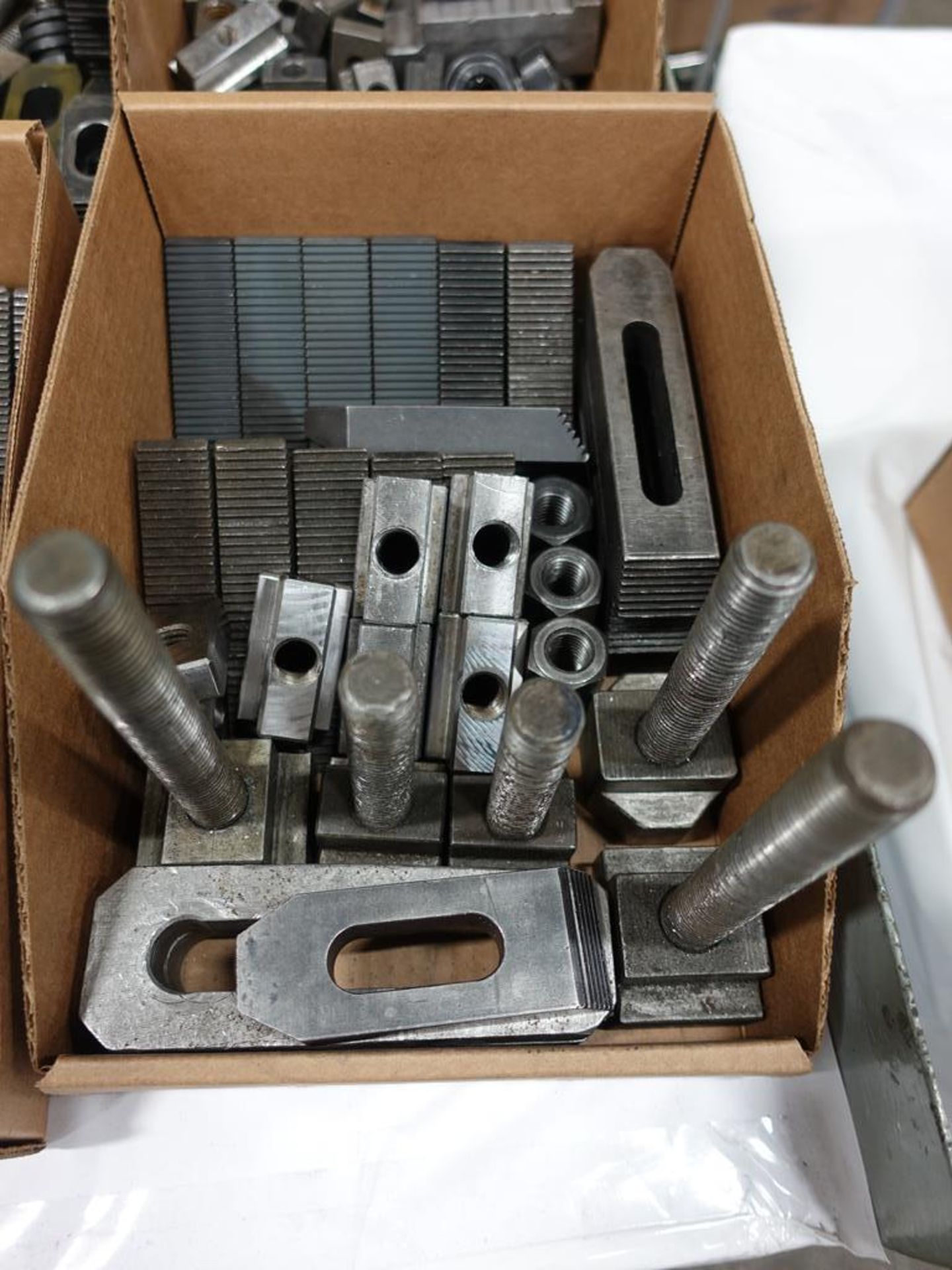 LOT OF ASSORTED CLAMPS AND SPACERS - Image 8 of 9