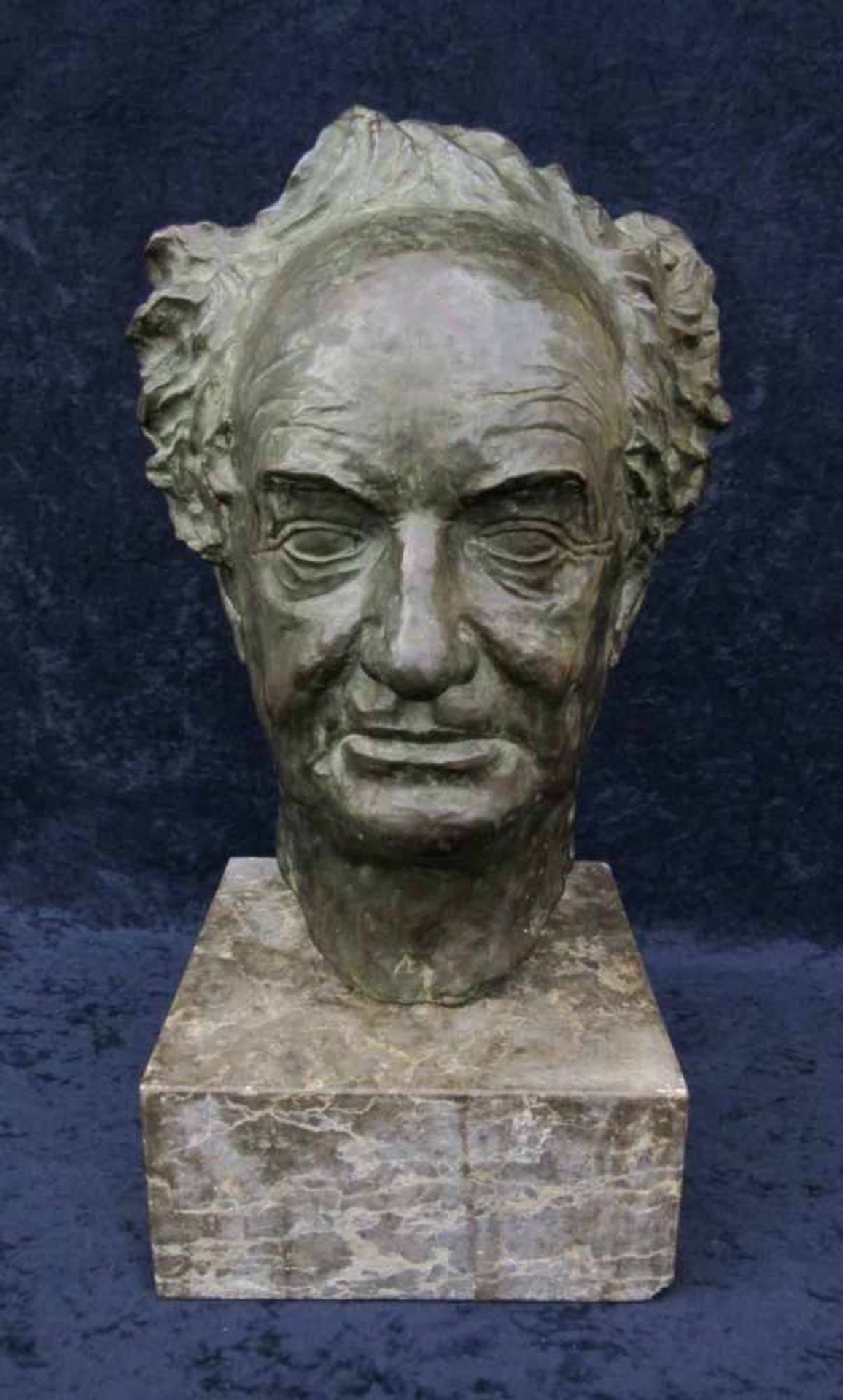 Friedel, Karla Lucie (1893 Düsseldorf - 1970 Stralsund)"Büste Gerhart Hauptmann"Bronze, verso - Bild 6 aus 7