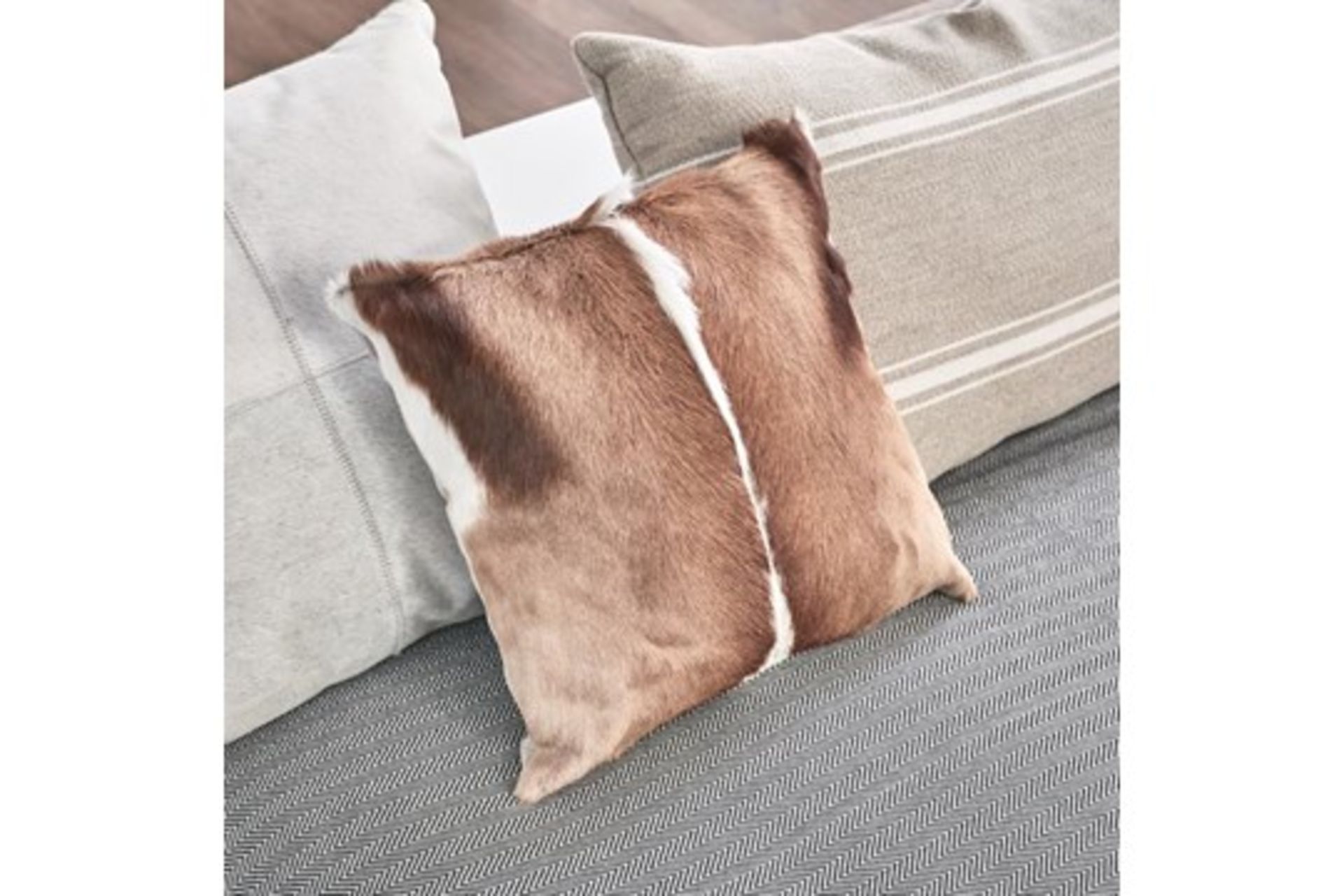 Cushion - 4 x Springbok Cushions Handcrafted Genuine Springbok Hide Cushion 40x30x15cm RRP £625