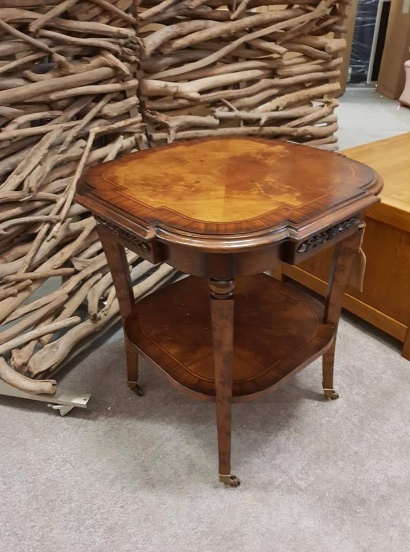 Cheshire Side Table –A Stunning Reproduction Side Table In Notra Crotch Satinwood And Rosewood The - Image 3 of 4