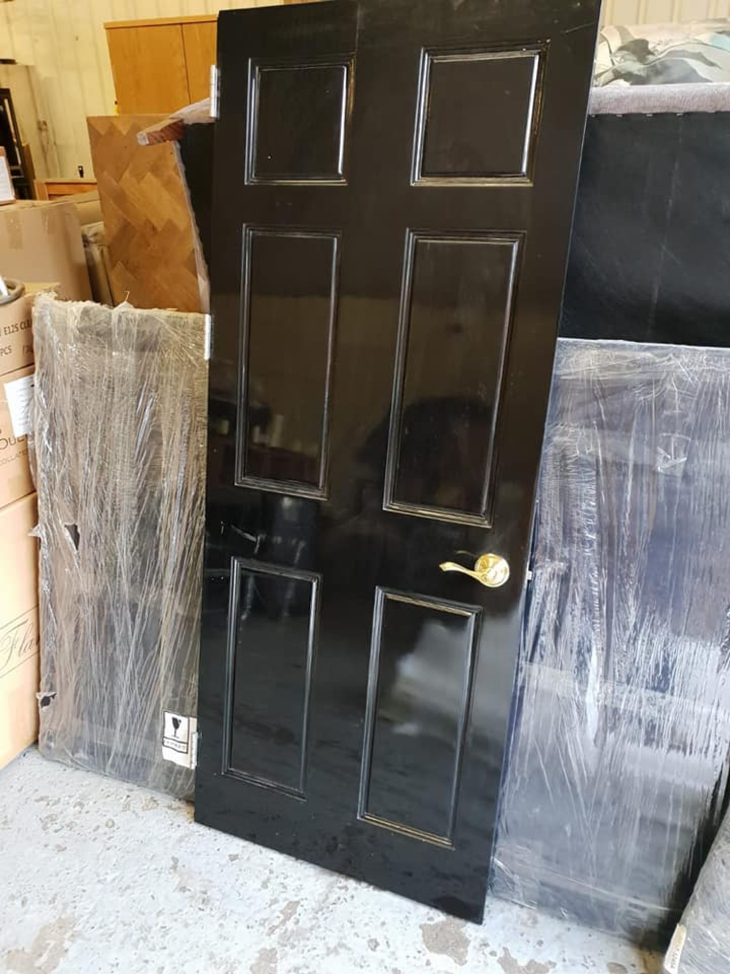 A Pair Of Sussex Style 40mm thick Gloss Black Interior Doors Complete With Ironmongery 82 x 203 cm