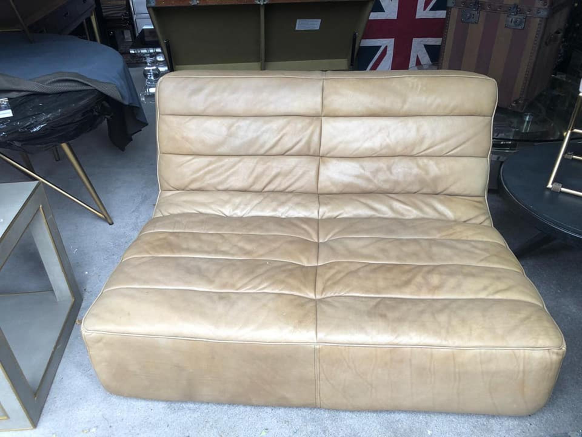Shabby 2 Seater Sofa Full Rebel Leather High impact comfort seating, commonly known as our true ‘ - Image 2 of 2