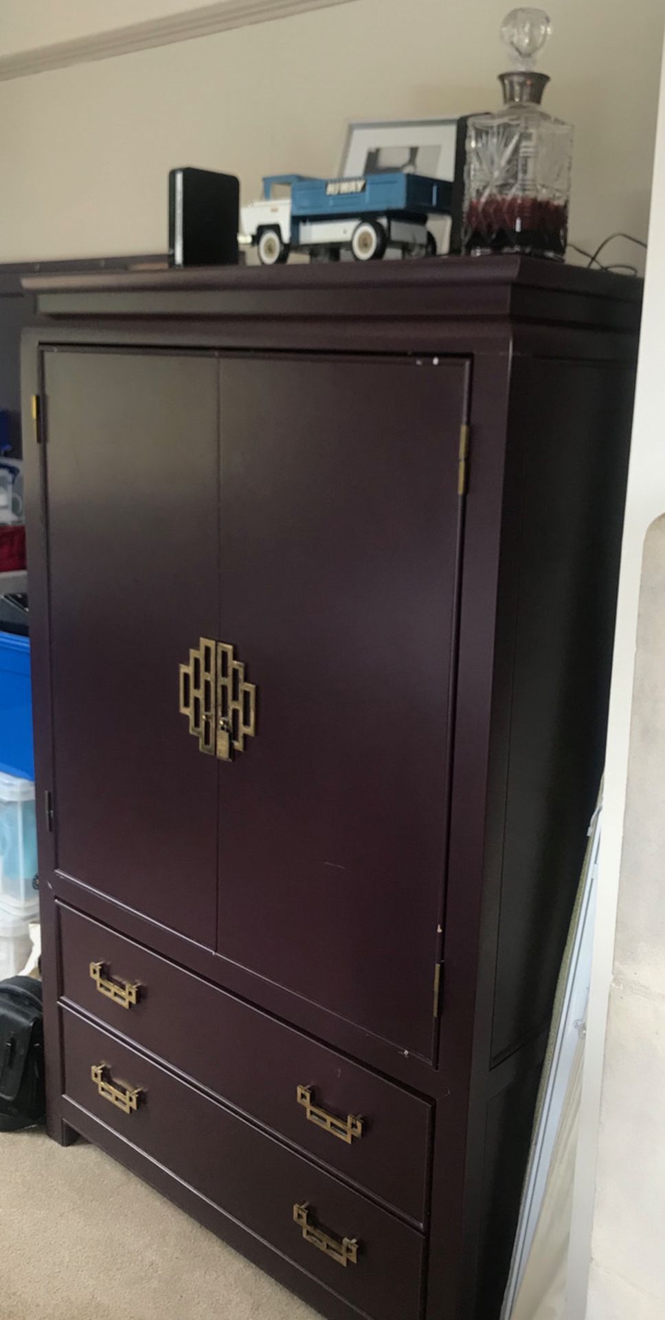 Chinua at Harrods Dining Cabinet 2 door with 2 drawers below in aubergine 173 x 46 x 85cm - Image 2 of 2